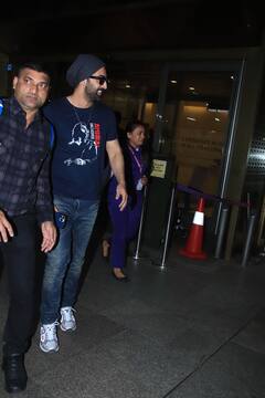 Mumbai: હૈદરાબાદમાં 'એનિમલ'ફિલ્મની ઇવેન્ટમાં હાજરી આપી મુંબઇ પરત ફર્યો રણબીર કપૂર