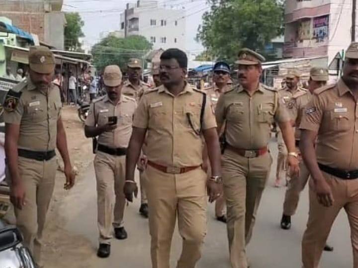 குட்கா பொருட்களை விற்பனை செய்த கடைகளுக்கு பூட்டு - கரூர் மாவட்ட எஸ்.பி. அதிரடி