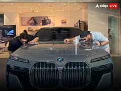 BMW 7-Series: સેલિબ્રિટીઝની પ્રથમ પસંદ બની રહી છે BMW ની આ કાર, જાણો કોની-કોની પાસે આ કાર છે