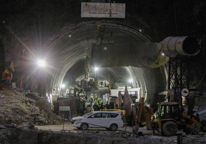 बांधकामाच्या ठिकाणाहून मुख्य रुग्णालय हे 30 किमीच्या अंतरावर असल्याची माहिती आहे. त्यामुळे या कामगारांच्या वैद्यकीय तपासणीसाठी बांधकामाच्या ठिकाणीच तात्पुरत्या रुग्णालयाची सोय करण्यात आली.