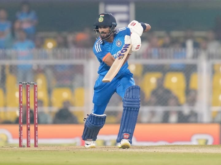 ind vs aus 3rd t20i innings highlights indian team gave 223 runs total to australia at barsapara cricket stadium ruturaj gaikwad hundred IND Vs AUS 3rd T20 Live Score:ऋतुराजचं वादळी शतक, कांगारुपुढे 223 धावांचे आव्हान