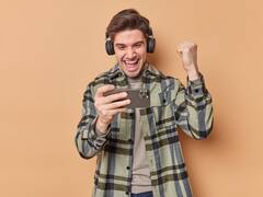 बजट की नहीं है कोई प्रॉब्लम तो ये हैं 4 पावरफुल गेमिंग स्मार्टफोन, सिर्फ 22 मिनट में फुल चार्ज हो जाता है ये मॉडल