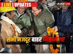 सुरंग से निकले श्रमिकों को चिनूक से ले जा रहे AIIMS, कल पीएम कर सकते हैं मुलाकात
