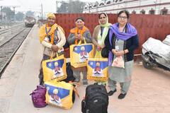 Jalandhar News: ਜੈਕਾਰਿਆਂ ਦੀ ਗੂੰਜ ’ਚ 200 ਯਾਤਰੀਆਂ ਦਾ ਜੱਥਾ ਜਲੰਧਰ ਤੋਂ ਸੱਚਖੰਡ ਸ੍ਰੀ ਹਜ਼ੂਰ ਸਾਹਿਬ ਲਈ ਰਵਾਨਾ