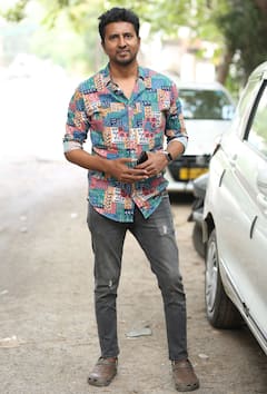 Sudigali Sudheer Adivi Sesh: 'సుడిగాలి' సుధీర్‌ కంటే ముందు అడివి శేష్‌కు ఈ కథ చెప్పా - దర్శకుడు అరుణ్ విక్కిరాల