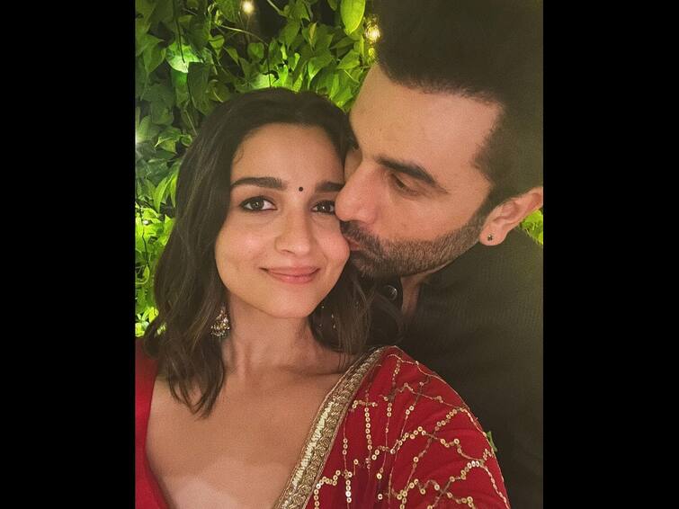 Ranbir Kapoor Shares Wife Alia Bhatt Helped Him Through Many Intense Scenes In 'Animal' Ranbir Kapoor Shares Wife Alia Bhatt Helped Him Through Many Intense Scenes In 'Animal'