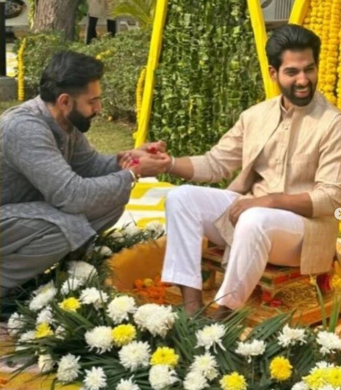 ਦਰਅਸਲ, ਸੁਖਨ ਵਰਮਾ ਅਤੇ ਉਨ੍ਹਾਂ ਦੀ ਹੋਣ ਵਾਲੀ ਪਤਨੀ ਤਰਨ ਦੋਵਾਂ ਨੂੰ ਇਕੱਠੀਆਂ ਹਲਦੀ ਲਗਾਈ ਗਈ। ਹਾਲਾਂਕਿ ਪਰਮੀਸ਼ ਵਰਮਾ ਵੱਲੋਂ ਸ਼ੇਅਰ ਕੀਤੀ ਗਈ ਵੀਡੀਓ ਵਿੱਚ ਸਿਰਫ ਸੁਖਨ ਹੀ ਵਿਖਾਈ ਦਿੱਤੇ।