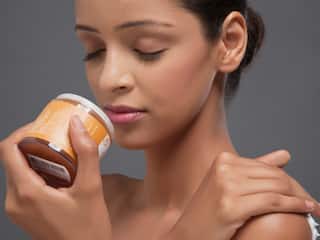 Are Cocoa And Cocoa Butter Good For Skin? What Are The Side Effects Of Cocoa Butter? See What Experts Say