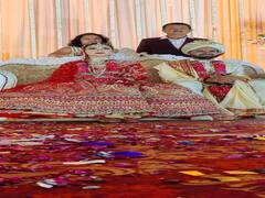 Cricketer Mukesh Kumar Marriage: तेज गेंदबाज मुकेश कुमार ने छपरा की दिव्या सिंह से रचाई शादी, तस्वीरों में देखिए खूबसूरत जोड़ी