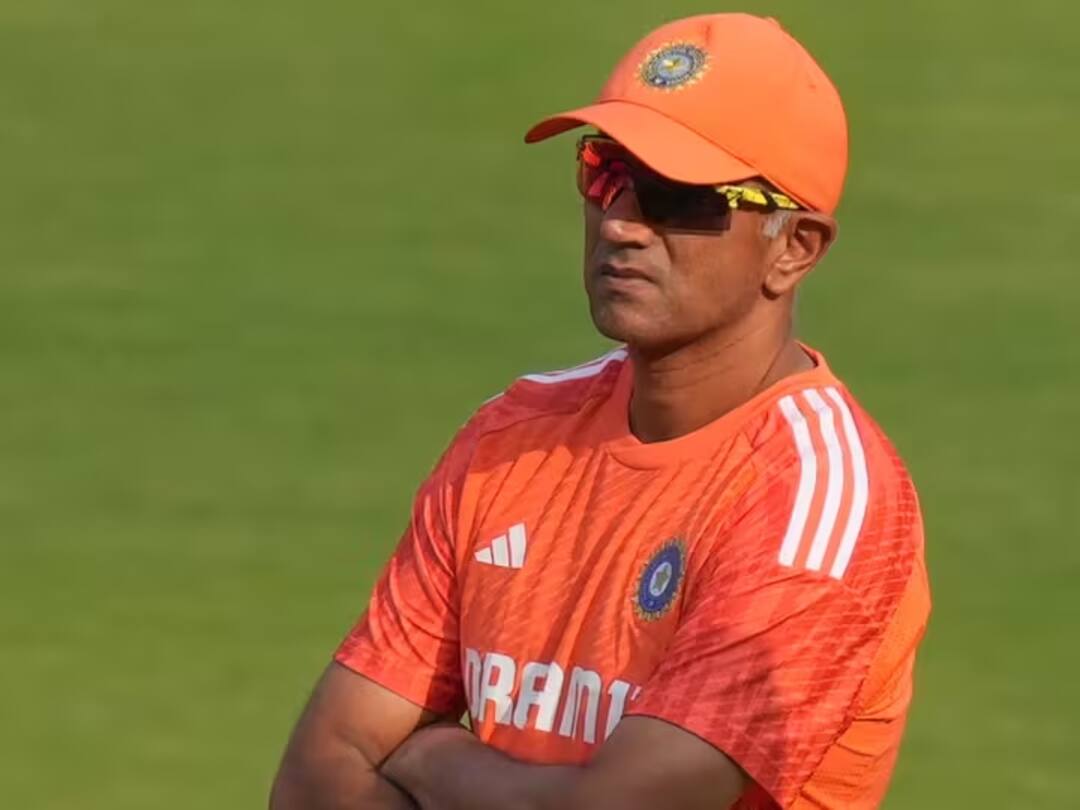 Rahul Dravid: முடிவடைந்த பதவிக்காலம்.. டிராவிட்டிற்கு மீண்டும் தலைமை பயிற்சியாளர் பதவியை வழங்கிய பிசிசிஐ?