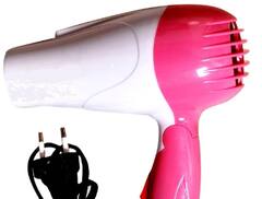 Lifestyle:চুলের স্টাইলিংয়ে প্রায়ই 'হিট' ব্যবহার করেন? হতে পারে ক্ষতি, ইঙ্গিত গবেষণায়