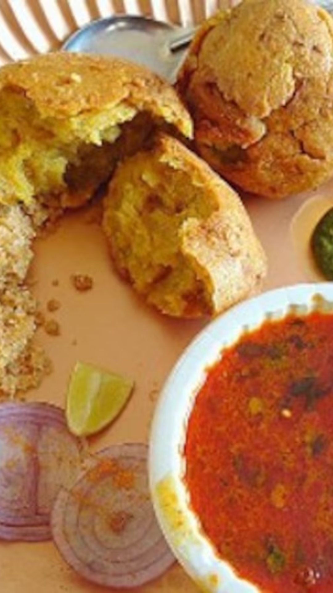जो प्रदेश की बहुत ही फेमस डिशेस है और आपको