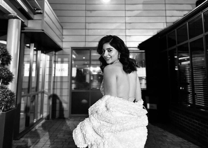 ਪੰਜਾਬੀ ਅਦਾਕਾਰਾ ਤਾਨੀਆ ਉਹ ਨਾਮ ਹੈ, ਜੋ ਕਿਸੇ ਜਾਣ ਪਛਾਣ ਦਾ ਮੋਹਤਾਜ ਨਹੀਂ ਹੈ। ਤਾਨੀਆ ਨੇ ਬਹੁਤ ਥੋੜੇ ਹੀ ਸਮੇਂ 'ਚ ਉਹ ਮੁਕਾਮ ਹਾਸਲ ਕਰ ਲਿਆ ਹੈ, ਜੋ ਕਿ ਹਰ ਕਿਸੇ ਦਾ ਸੁਪਨਾ ਹੁੰਦਾ ਹੈ। ਇਸ ਦੇ ਨਾਲ ਹੀ ਤਾਨੀਆ ਨੇ ਹਾਲ ਹੀ 'ਚ ਇੰਡਸਟਰੀ 'ਚ ਆਪਣੇ 5 ਸਾਲ ਪੂਰੇ ਕੀਤੇ ਹਨ।