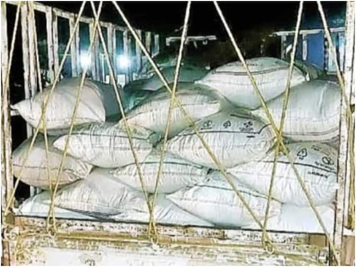 raigarh 200 sack of paddy illegally being transported to procurement center police seized ann Raigarh: खरीद का सीजन शुरू होते ही ओडिशा से अवैध तरीके से लाया जा रहा था धान, अनाज समेत गाड़ियां जब्त