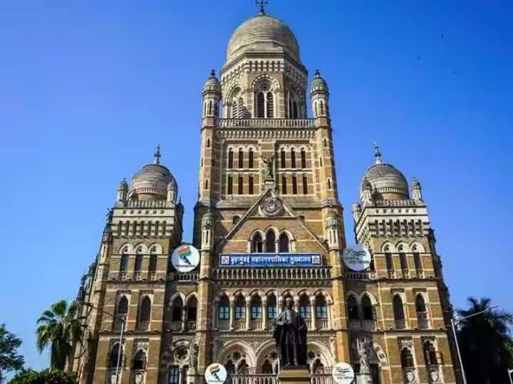 Mumbai BMC starts action and imposed fine against not putting sign boards in Marathi at shops ANN Maharashtra News: मुंबई में दुकानों पर मराठी में साइन बोर्ड न लगाने पर BMC का एक्शन, दुकानदारों पर ठोका जुर्माना