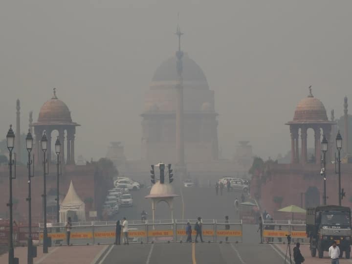 Pollution: 60 percent people living in Delh, Mumbai willing to relocate due to rising air pollution claims Pristyn Care, survey Pollution: દેશના આ બે મેટ્રો શહેરના 60 ટકા લોકો પ્રદૂષણના કારણે અન્ય શહેરમાં સ્થાયી થવા ઈચ્છુક, સર્વેમાં થયો ખુલાસો
