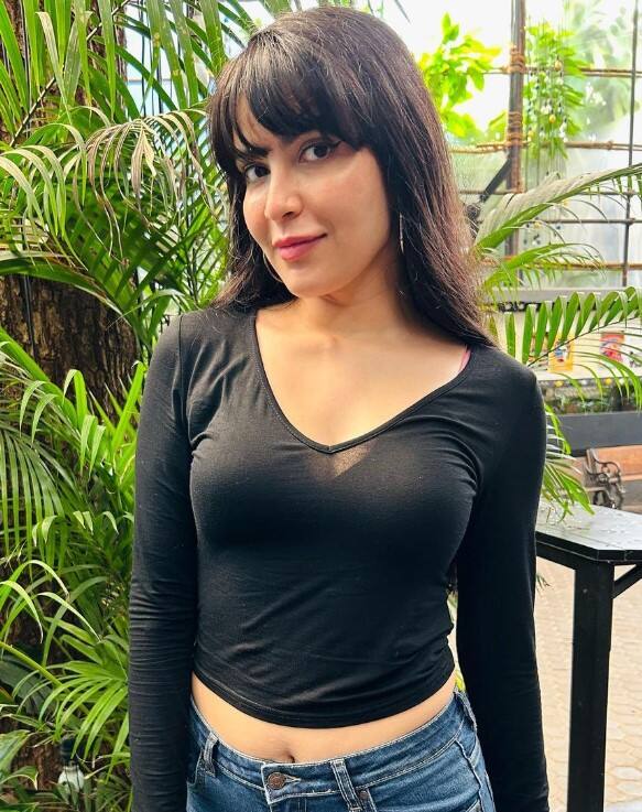 खानजादी भी बिग बॉस 17 का हिस्सा हैं. उनकी लड़ाई घर में कई सदस्यों से हो चुकी है. इसमें उनके खुद के दोस्त भी शामिल हैं.