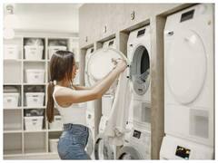 ડ્રાય ક્લીનમાં કપડા કેવી રીતે ધોવામાં આવે છે, જાણો શા માટે આ કપડા ધોવા આટલા મોંઘા છે