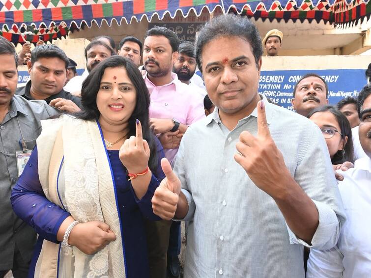 Telangana Elections 2023: Minister KTR casts his vote in banjara hills asks people to vote telugu news KTR Comments: నా ఓటు వాళ్లకే వేశా - కేటీఆర్, అందరూ తరలిరావాలని పిలుపు