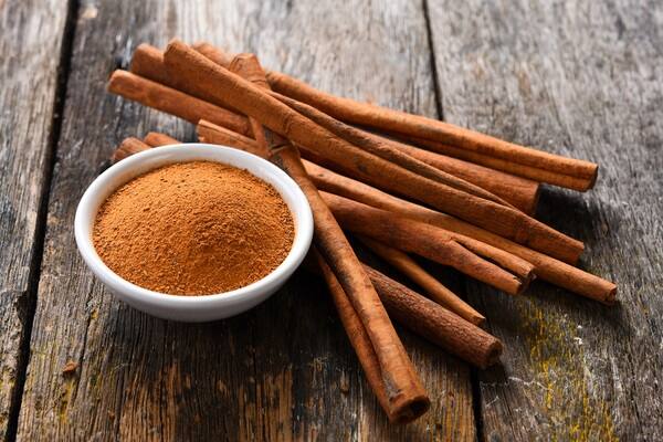 Herbal Ukado: શિયાળામાં શરદી ઉધરસની સમસ્યામાં રામબાણ ઇલાજ છે આ ઘરેલુ ઉકાળો
