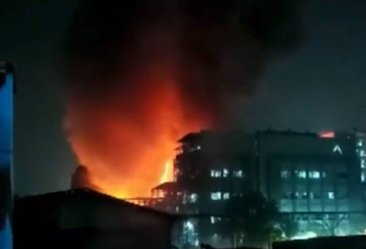 Surat: Seven workers died in a fire at a company in Surat's Sachin GIDC Surat: સુરતમા સચિન GIDCમાં એથર કંપનીમાં બ્લાસ્ટ બાદ આગ, સાત કામદારોના મોત