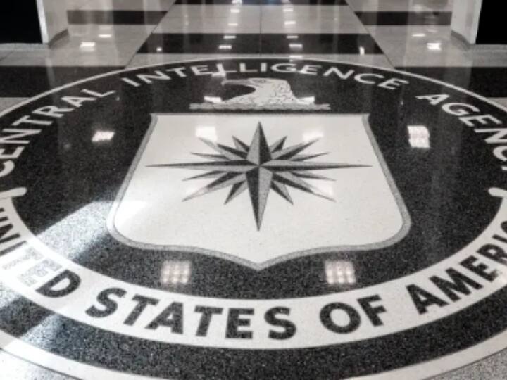 Israel hamas war CIA warns staff about social media posts after ProPalestine Facebook post CIA Warning: अमेरिकी खुफिया अधिकारी ने किया फिलिस्तीन को सपोर्ट, बाइडेन सरकार पर उठाए सवाल, अब CIA ने उठाए ये कदम