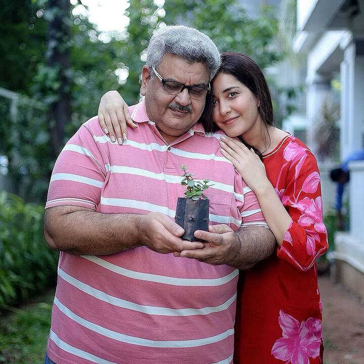 హ్యాపీ బర్త్ డే రాశి ఖన్నా (Image credit: Rashi Khanna/Instagram)
