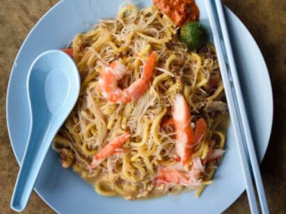 Tasty singapore noodles recipe procedure know how to do Singapore Noodles: சிங்கப்பூர் நூடுல்ஸ் செய்யுறது இவ்வளவு ஈசியா? இந்த மாதிரி செய்து பாருங்க - சூப்பரா இருக்கும்!