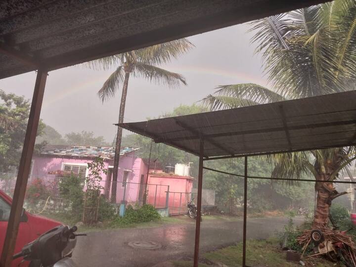 कोल्हापूर शहरात तीन दिवसात दुसऱ्यांदा अवकाळी पावसाने हजेरी लावली.