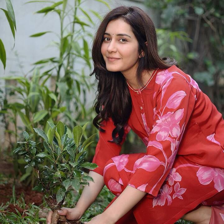 హ్యాపీ బర్త్ డే రాశి ఖన్నా (Image credit: Rashi Khanna/Instagram)