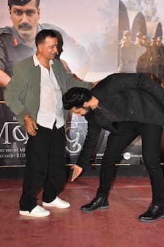 Sham Kaushal Praises Son Vicky Kaushal's Performance In Sam Bahadur; See Kaushal Family's Pics From Screening