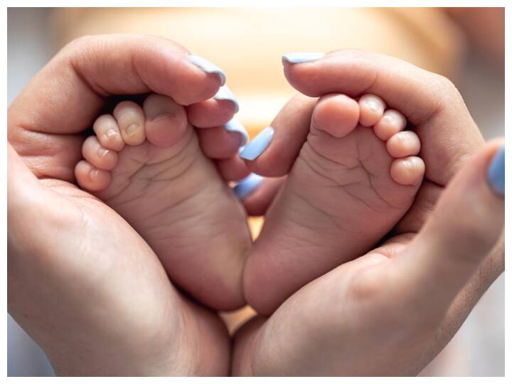 शिशुओं में विटामिन डी की कमी हड्डियों के नर्म होने, रिकेट्स रोग जैसी समस्याओं का कारण बन सकती है.