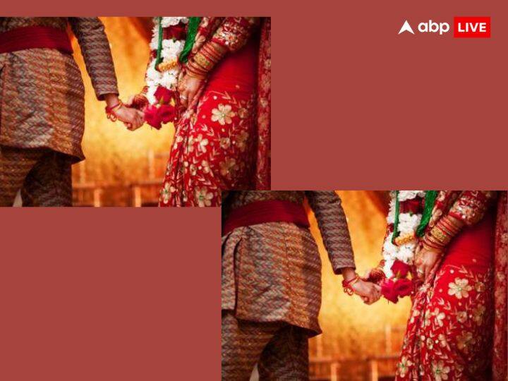 कश्मीरी विवाह में हल्दी की रस्म अलग तरह से होती है. इसमें हल्दी की जगह पानी, दूध, चावल, दही को मिलाकर लेप लगाया जाता है. इसके बाद शादी के समय लगन का प्रक्रिया शुरु होती है. जिसमें फेरे लिए जाते हैं.