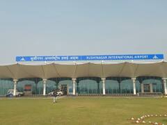 कुशीनगर एयरपोर्ट से दिल्ली की स्पाइसजेट फ्लाइट की बुकिंग कैंसिल, तकनीकी कारण से लगाई है रोक