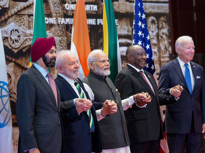 Prime Minister Narendra Modi, accompanied by World Bank President Ajay Banga, Brazilian President Luiz Inacio Lula da Silva, South African President Cyril Ramaphosa, and US President Joe Biden, gathered for a group photograph during the G20 Summit. As the Union of the Comoros officially became a permanent member of the G20 during the G20 Summit 2023 at the Bharat Mandapam centre, Prime Minister Narendra Modi extended his greetings to President Azali Assoumani. (Image Source: PTI)