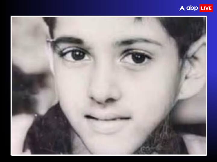 पैदा होते ही पिता ने अपनाने से कर दिया इंकार…फिर बड़े होकर बॉलीवुड पर किया राज, पहचाना ? पैदा होते ही पिता ने अपनाने से कर दिया इंकार…फिर बड़े होकर बॉलीवुड पर किया राज, पहचाना ?