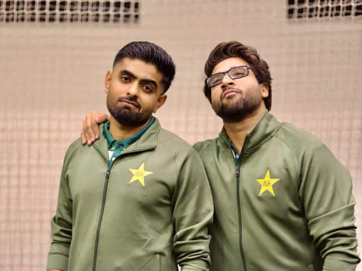 Imam-ul-Haq Bromance With Babar Azam Goes Viral on Social Media Dekh lo Bhula Nahi Mein sports news Imam-ul-Haq: 'शादी तो हो गई लेकिन देख लो भुला नहीं मैं; इमाम उल हक और बाबर आजम के ब्रोमांस की तस्वीरें हुईं वायरल