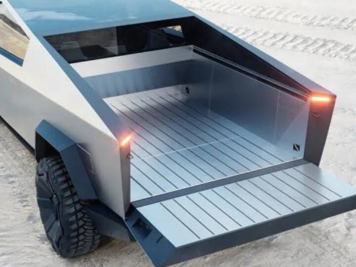 Prices are below a crore, and this car has garnered extensive attention, although it primarily targets its home market. For India, a more affordable Tesla model is expected to arrive in the next few years. (Source: Tesla)