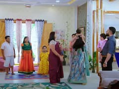 'త్రినయని' సీరియల్: తాళపత్రాలు చదవనున్న విశాలాక్షి, షాక్‌లో నయని కుటుంబం