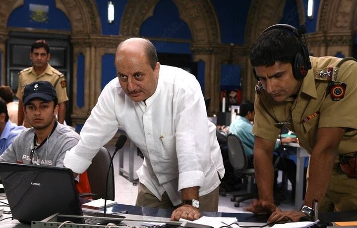 साल 2008 में रिलीज हुई इस फिल्म का निर्देशन नीरड पांडे ने किया था. इसमें नसीरुद्दीन शाह, जिमी शेरगिल, आमिर बशीर, दीपल शॉ और अनुपम खेर सितारों ने अहम भूमिका निभाई थी.
