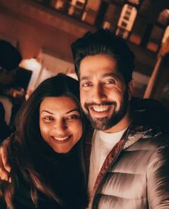 Ankur Bhatia Paints A Special Portrait For His Co-Star Sushmita Sen