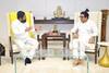 Raj Thackeray Meet CM: राज ठाकरेंनी घेतली मुख्यमंत्री शिंदेंची भेट; भेटीमागचं नेमकं कारण काय? जाणून घ्या