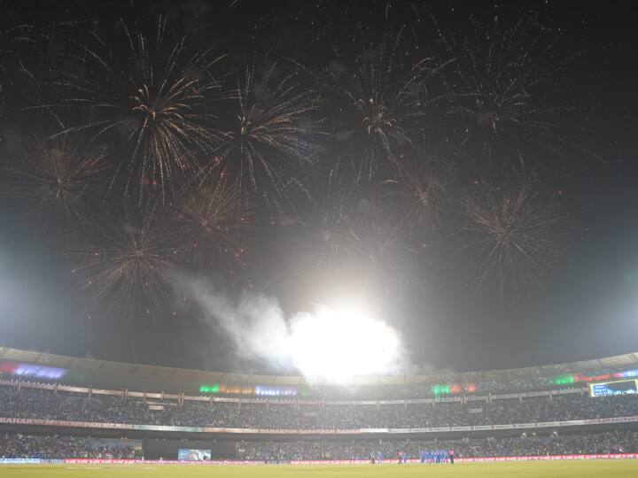 IND vs AUS 4th T20I in Raipur 's Shaheed Veer Narayan Singh International Stadium played on Generators and power backups IND vs AUS: जनरेटर-पॉवर बैकअप के भरोस रायुपर में हुआ भारत-ऑस्ट्रेलिया का चौथा टी20, स्टेडियम में 5 साल से नहीं है बिजली!