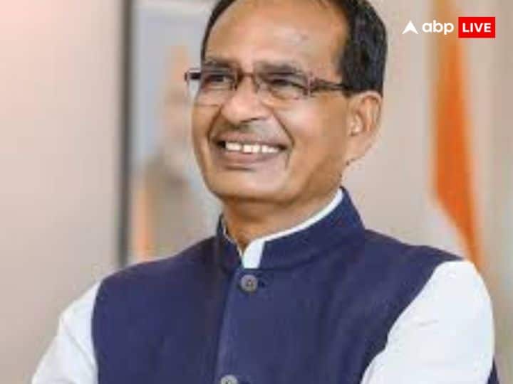 शिवराज सिंह चौहान के क्षेत्र में उन्हें जन समर्थन कम मिलेगा, और उनको एक संतुष्टि का भाव रहेगा. इस प्रकार उनके एक स्थान परिवर्तन का योग बन रहा है.