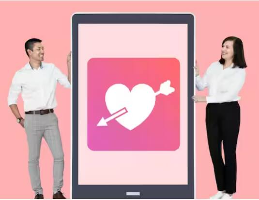 ਇਨ੍ਹਾਂ ਐਪਸ ਵਿੱਚ, GPS ਦੀ ਵਰਤੋਂ ਕਰਕੇ ਤੁਹਾਡੇ ਆਲੇ ਦੁਆਲੇ ਦੇ ਲੋਕਾਂ ਦੇ ਪ੍ਰੋਫਾਈਲ ਦਿਖਾਏ ਜਾਂਦੇ ਹਨ ਜੋ ਤੁਹਾਡੇ ਖੇਤਰ ਵਿੱਚ ਰਹਿੰਦੇ ਹਨ।