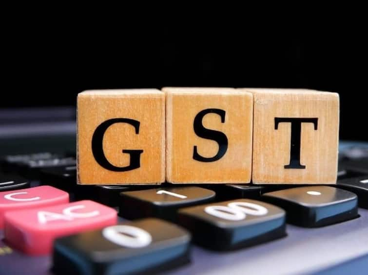 GST amount GST collection-increases-by-15-percent-to-at-1-68-lakh-crore-rupees-in-november-2023 details here GST Data: GDPతో పోటీ పడిన GST, నవంబర్‌ నెలలో రూ.1.68 లక్షల కోట్ల వసూళ్లు