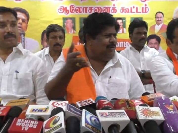 BJP Parliamentary Election Officers Consultative Meeting in karur TNN செந்தில் பாலாஜி வழக்கின் ஆதாரமே ஸ்டாலின் தான் - முன்னாள் எம்பி ராமலிங்கம்