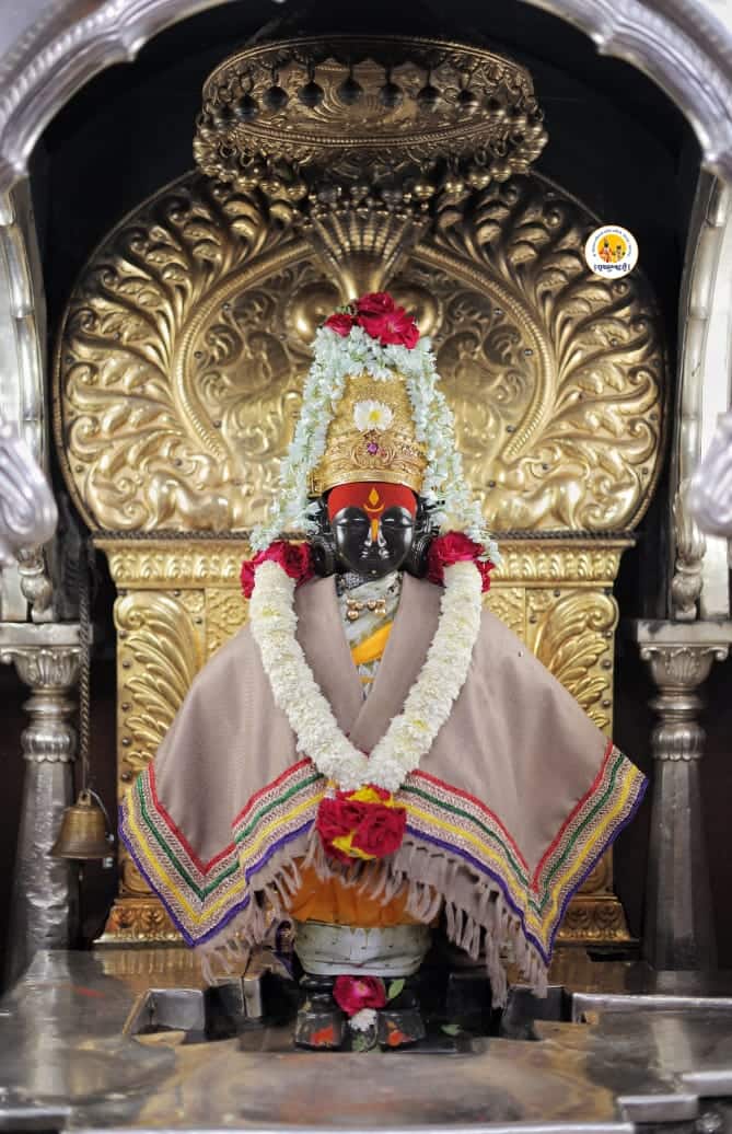 Pandharpur Vitthal Rukmini Mandir warm clothes for Vitthal Rukhumai ...