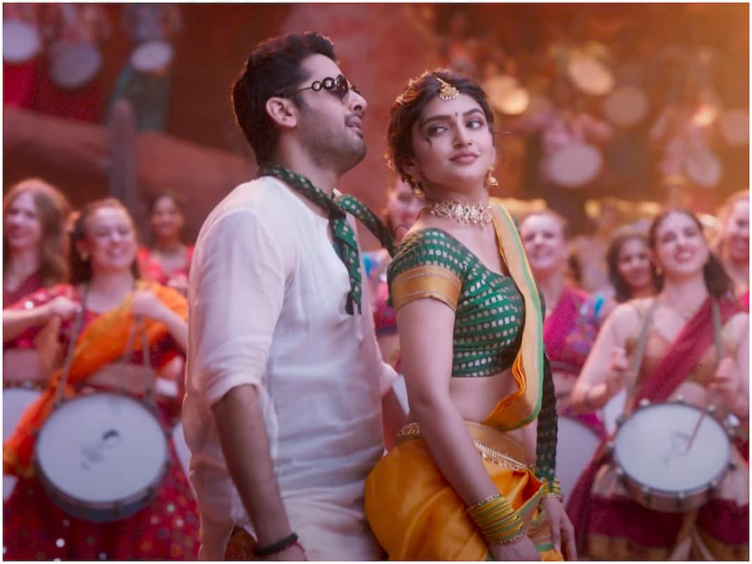 Extra Ordinary Man: ఎక్స్ట్రా మాస్ - శ్రీ లీలతో డ్యాన్స్ ఇరగదీసిన నితిన్! Extra Ordinary Man Song Nithin Sreeleela mass dance movies in Ole Ole Paapaayi Telugu News Extra Ordinary Man: ఎక్స్ట్రా మాస్ - శ్రీ లీలతో డ్యాన్స్ ఇరగదీసిన నితిన్!