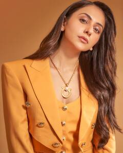 Rakul Preet Singh PHOTO: ઓરેન્જ સ્યૂટમાં રકુલ પ્રિત સિંહની તસવીરોએ લૂંટી મહેફીલ